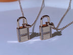[Marin]HM ADVANCED NICHE LOCK HEAD NECKLACE DIAMONDS