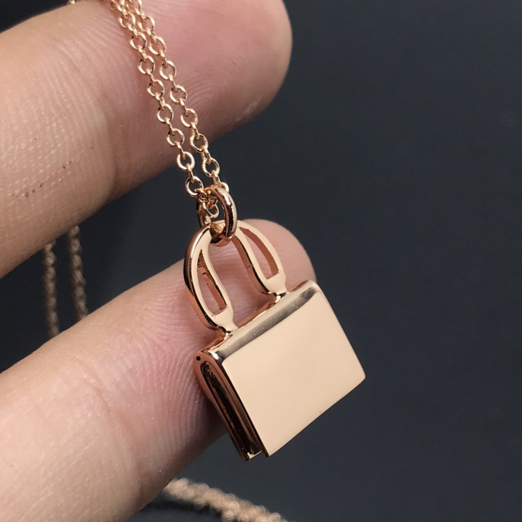 [Marin]HM NECKLACE ARRIVAL BLACK DIAMOND