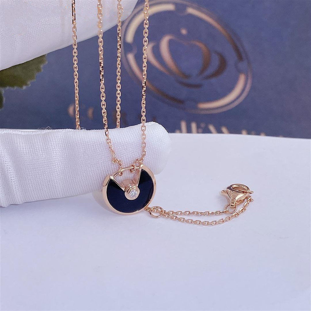 [Marin]AMULETTE ROSE GOLD ONYX NECKLACE