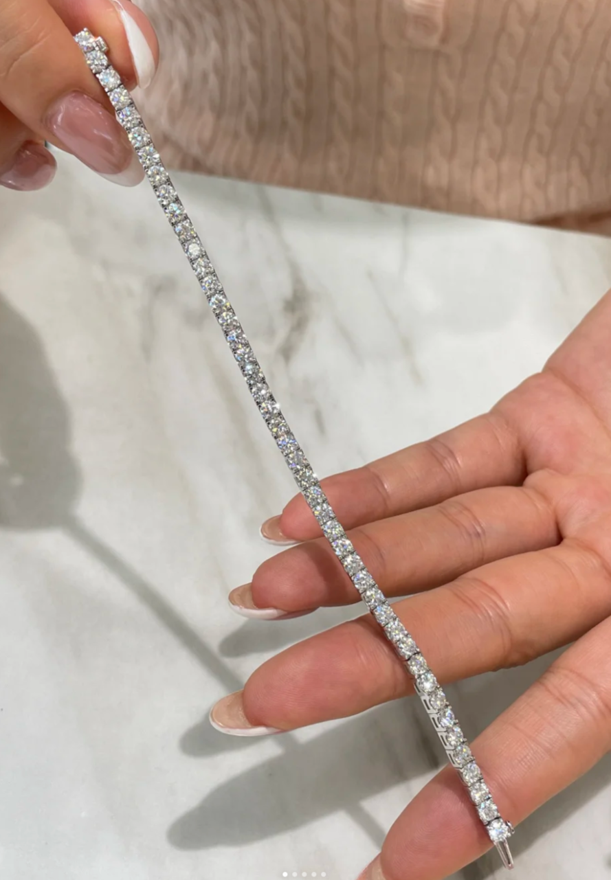 [Marin]  CLASSIC BASEBALL BRACELAT, 52 DIAMOND
