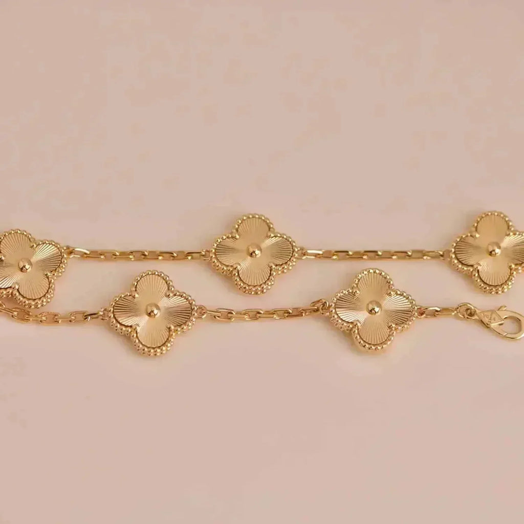 [⭐Shinejoy] CLOVER 5 MOTIF LASER BRACELET COLLECTION
