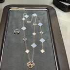 [⭐Shinejoy]DETACHABLE CLOVER 15(11+4) FLOWER SILVER NECKLACE SET