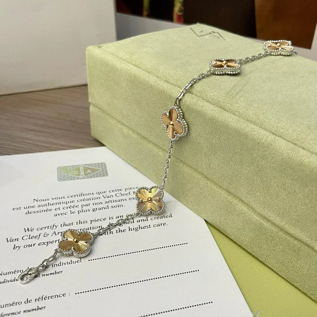 [⭐Shinejoy] CLOVER 5 MOTIF LASER BRACELET COLLECTION