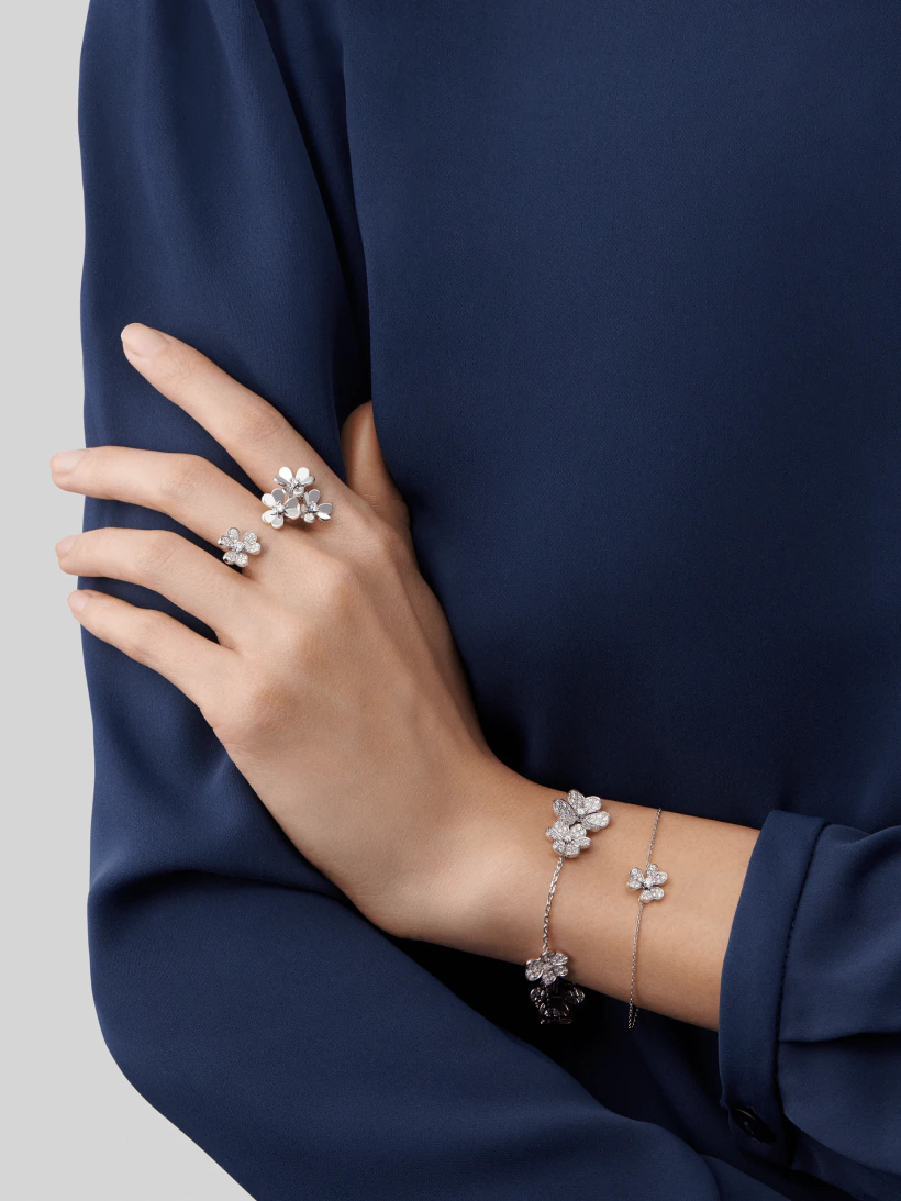 [Marin]FRIVOLE SILVER FLOWER DIAMOND BRACELET