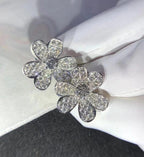 [Marin]BOUCLES D'OREILLES FRIVOLE FLEUR ARGENT ET DIAMANTS