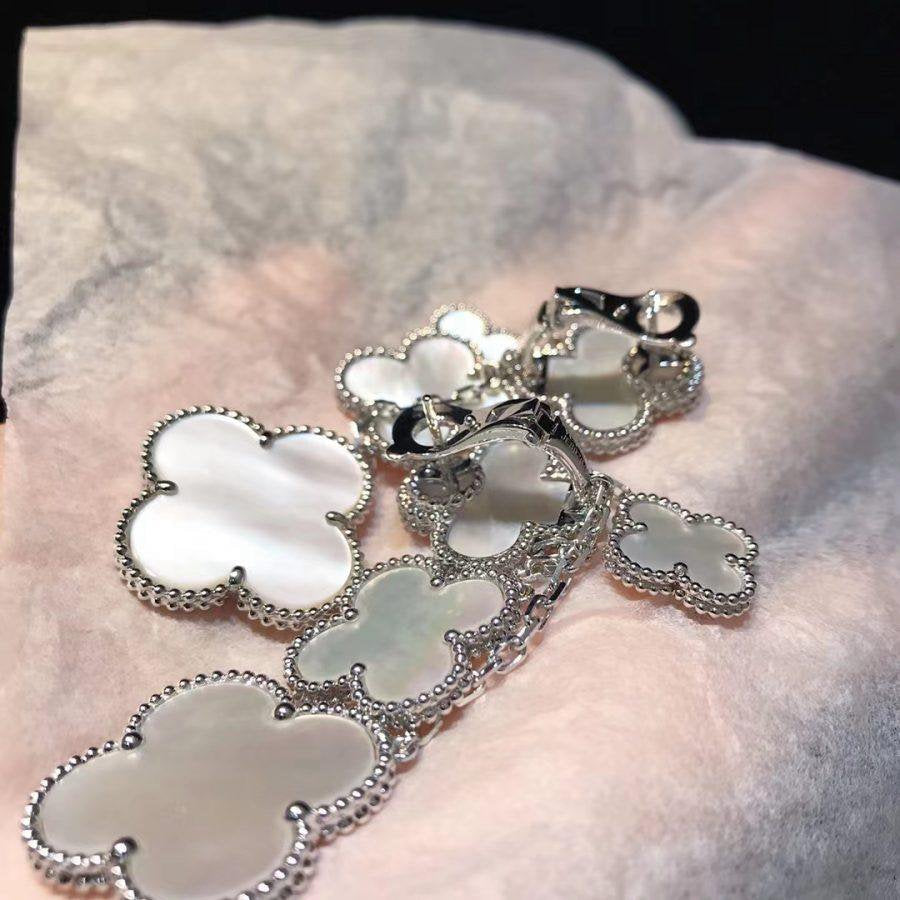 [Marin]CLOVER EARRINGS WHITE MOP 4 MOTIFS SILVER