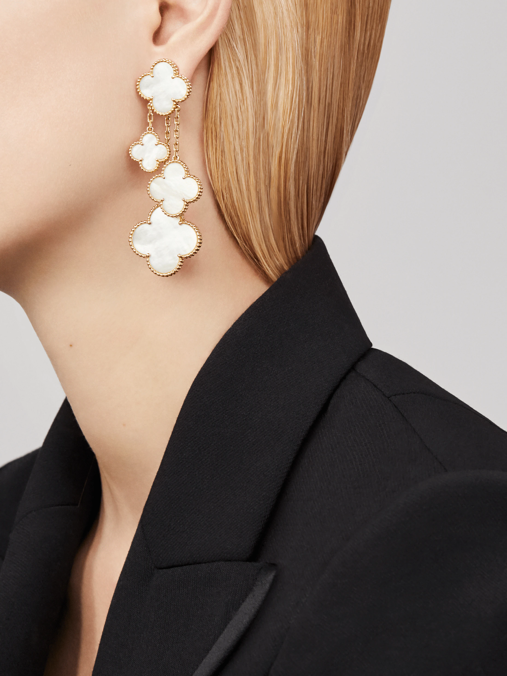 [Marin]CLOVER EARRINGS WHITE MOP 4 MOTIFS GOLD