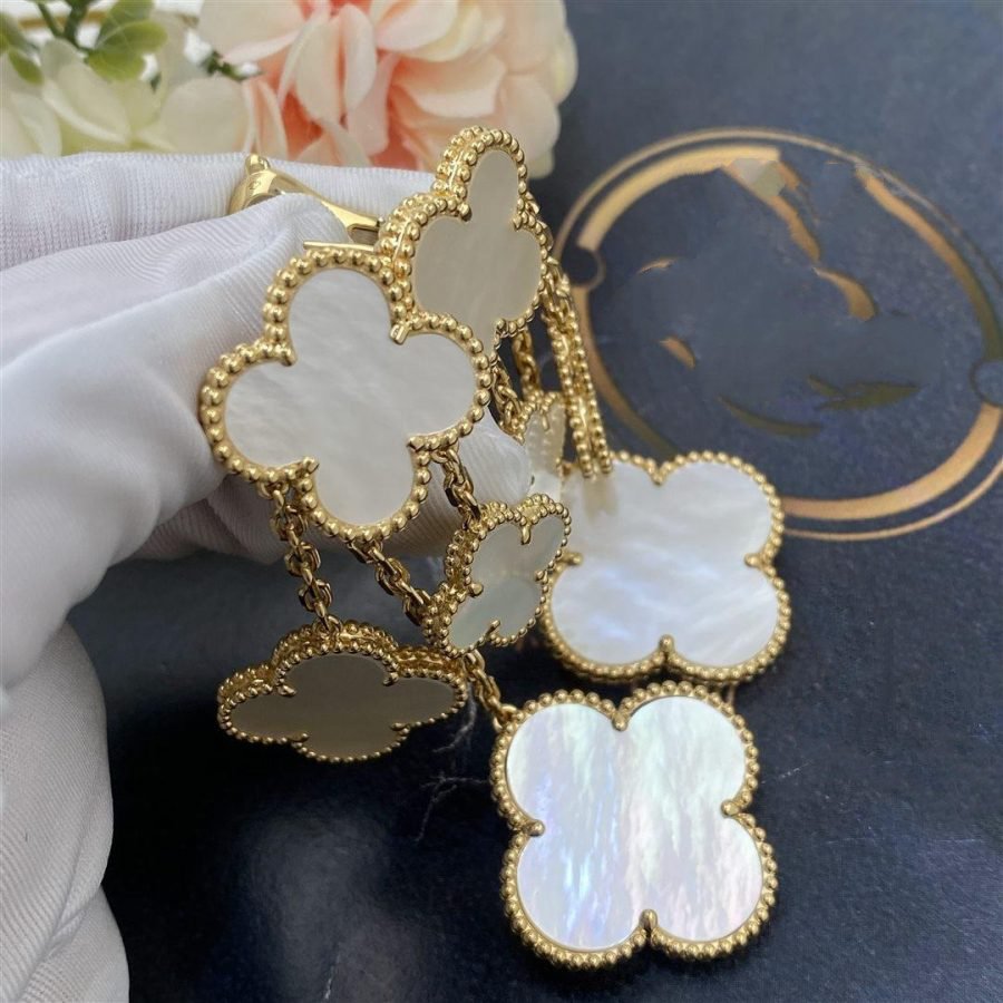 [Marin]CLOVER EARRINGS WHITE MOP 4 MOTIFS GOLD