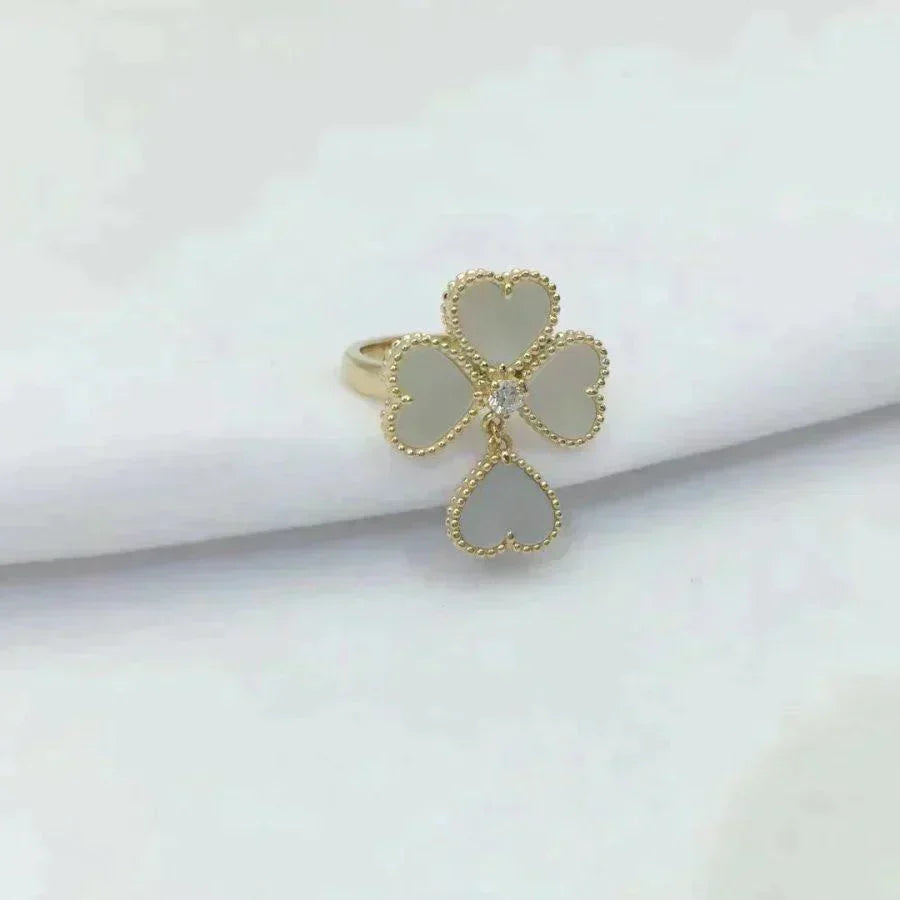 [Marin]SWEET CLOVER WHITE MOP RING