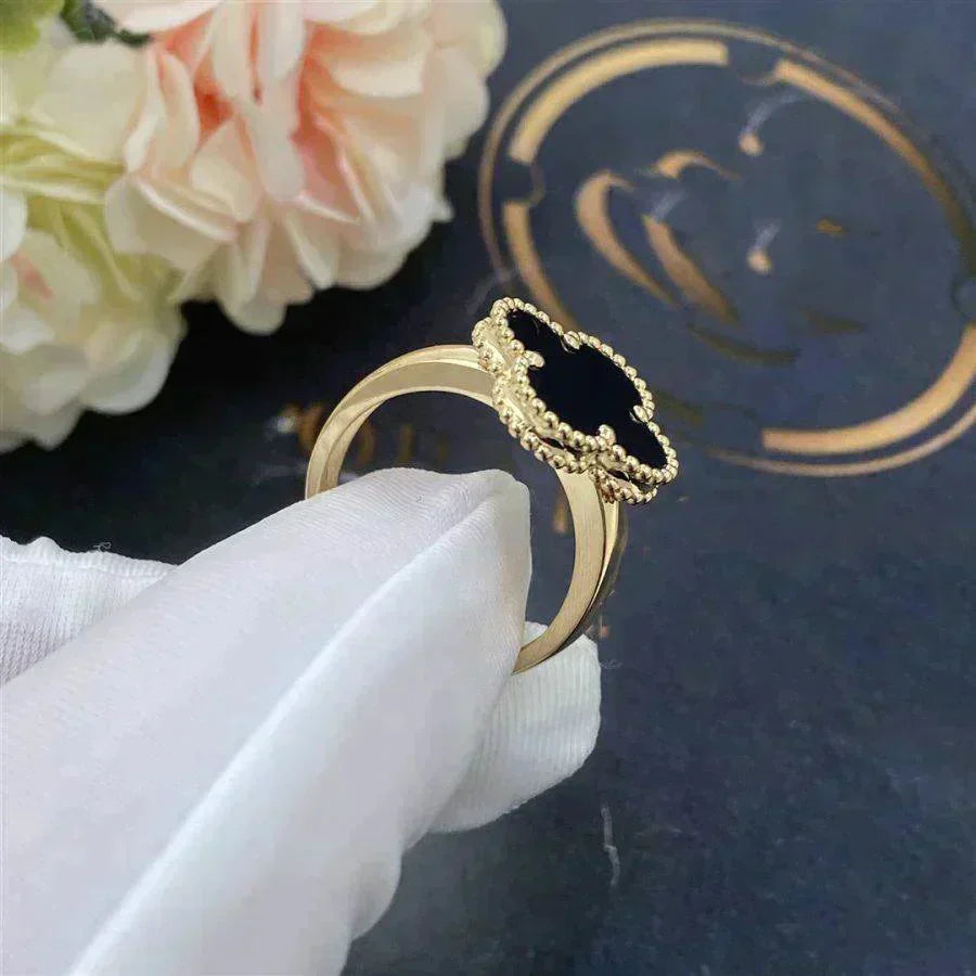 [Marin]CLOVER ONYX RING
