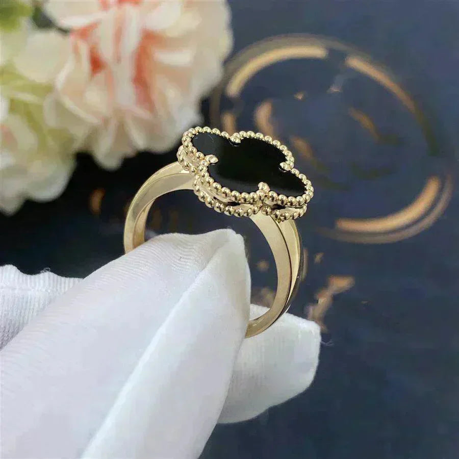 [Marin]CLOVER ONYX RING