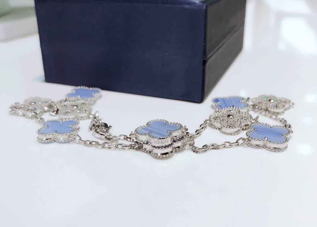 [Marin]CLOVER 10 MOTIFS CHALCEDONY DIAMONDS SILVER NECKLACE